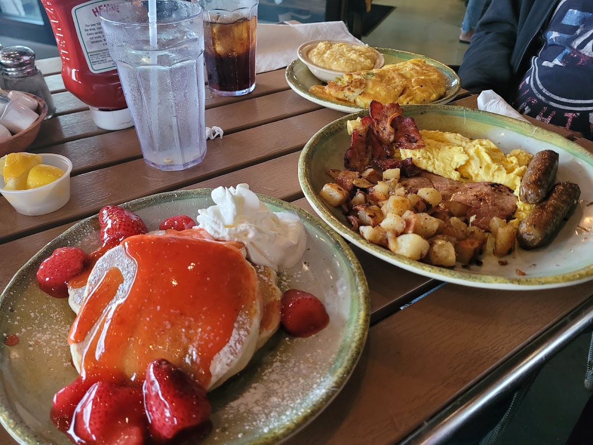 Tex & Shirley’S Family Restaurant-9